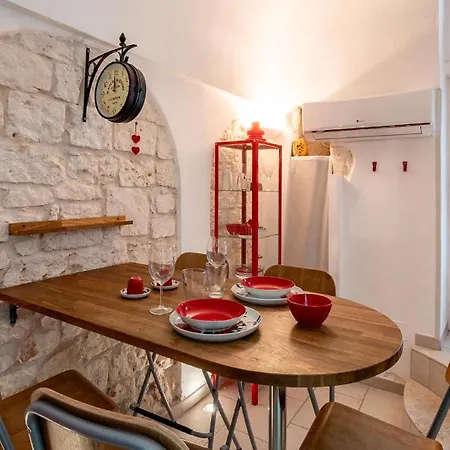 A Casa Di Eli By Rentbeat * אוסטוני