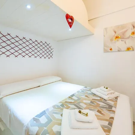 A Casa Di Eli By Rentbeat אוסטוני