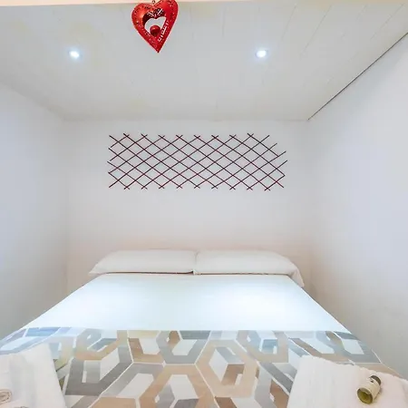 A Casa Di Eli By Rentbeat אוסטוני